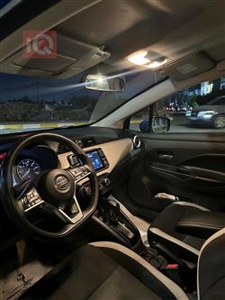 نيسان فيرسا